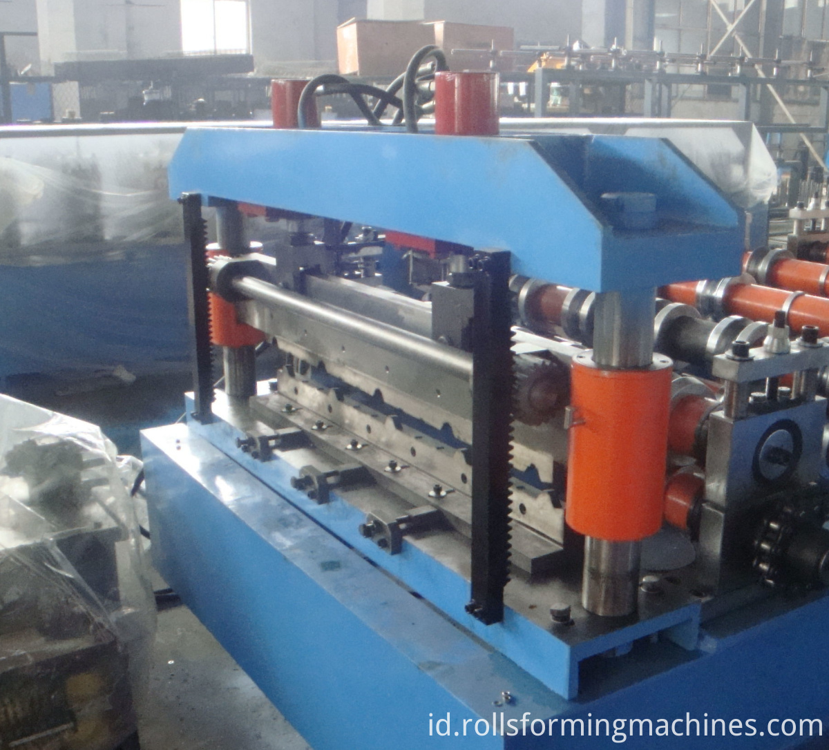 Standing seam roll bekas